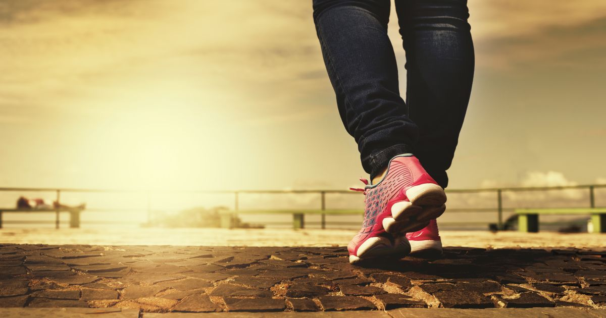 Таки не 10 тисяч кроків: скільки насправді потрібно ходити в день, щоб залишатись здоровим