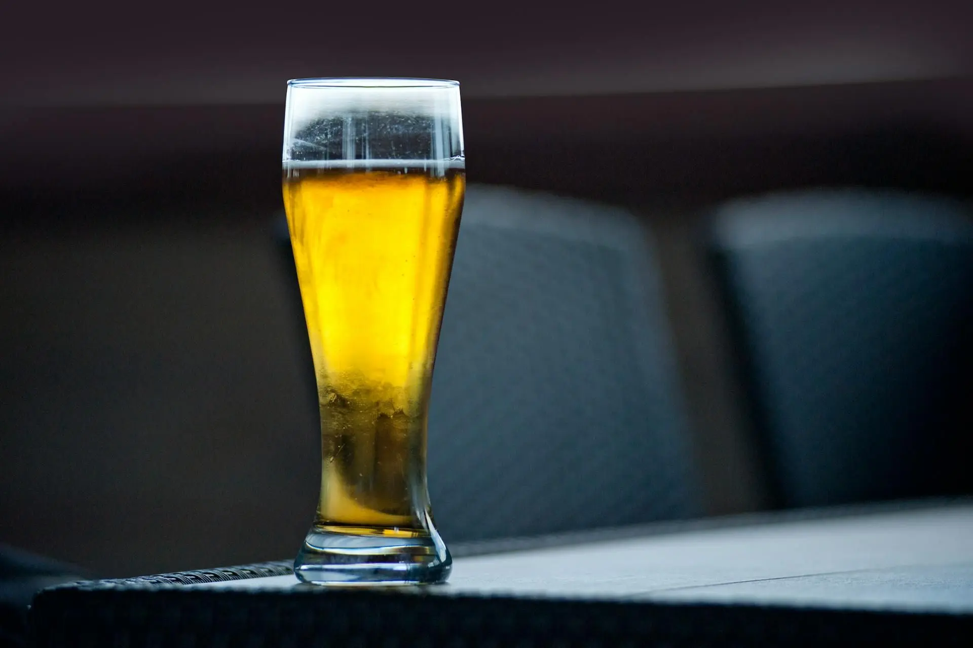 Все частіше можна почути, що люди вірять у те, що пиво сприяє росту живота.